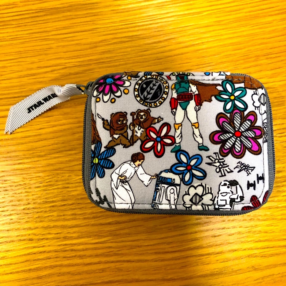 Vera Bradley Star Wars travel pill case in excellent condition